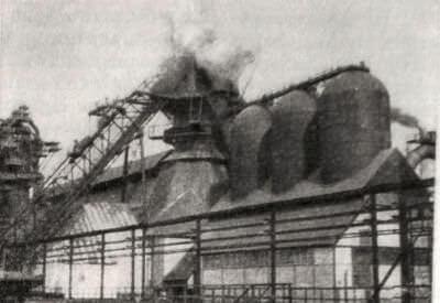 Металлургический завод в Новом Тагиле. Фотография. 1940 г.