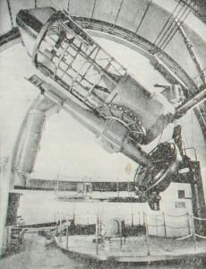 82-дюймовый телескоп на Маунт Лок в Техасе. Фотография. 1939 год.