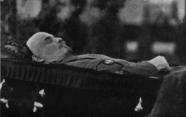 Похороны Ленина гроб в колонном зале дома союзов