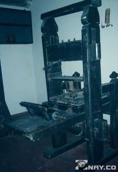 Первый станок для книгопечатания